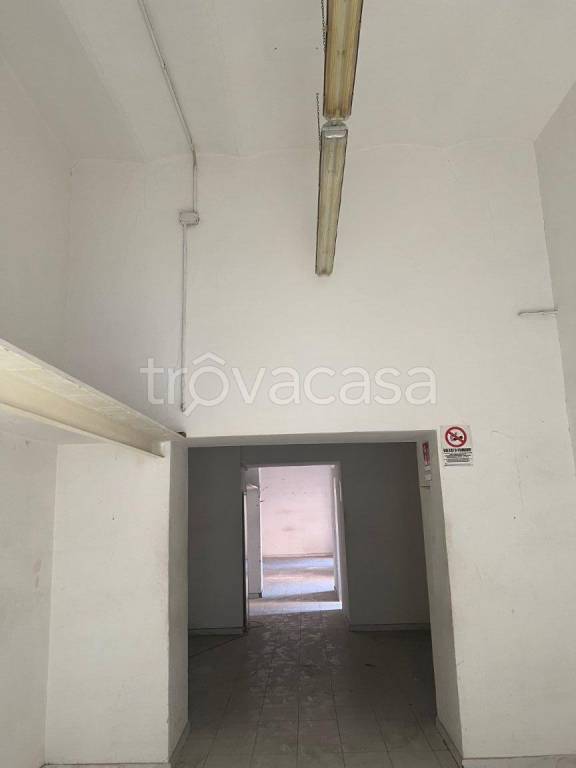trivano in vendita a Napoli