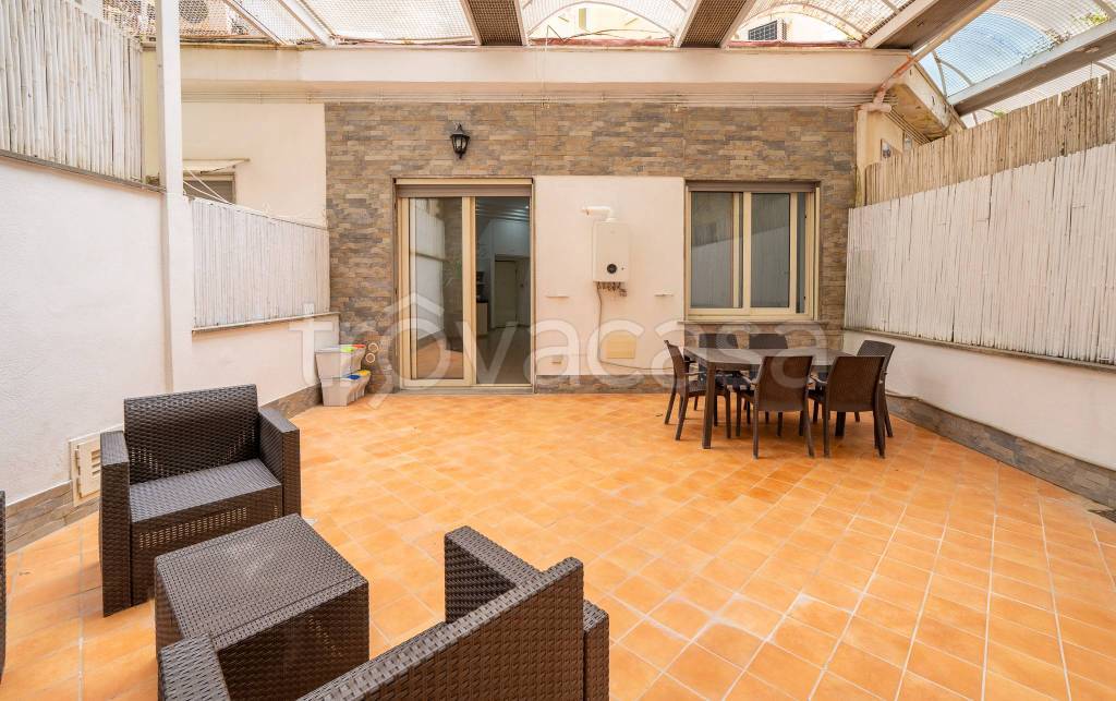 appartamento in vendita a Napoli in zona Posillipo