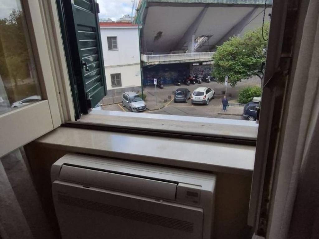 appartamento in vendita a Napoli in zona Arenella