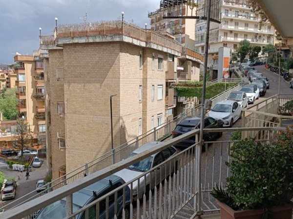 appartamento in vendita a Napoli in zona Posillipo