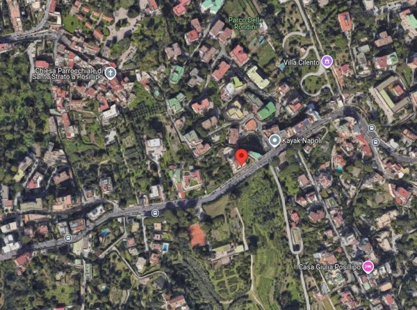 appartamento in vendita a Napoli in zona Posillipo