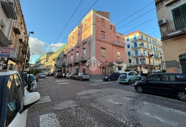 appartamento in vendita a Napoli in zona San Giovanni a Teduccio