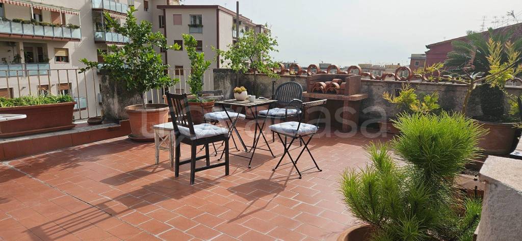 appartamento in vendita a Napoli in zona Arenella