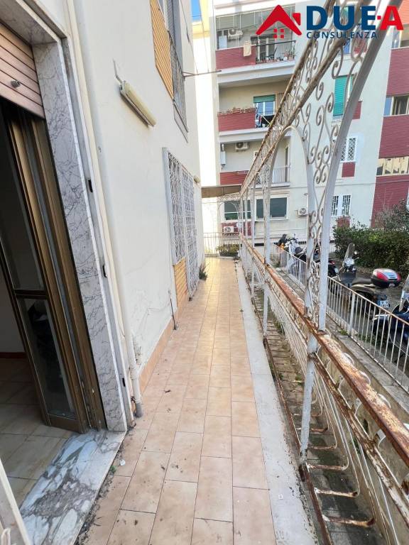 appartamento in vendita a Napoli in zona Fuorigrotta