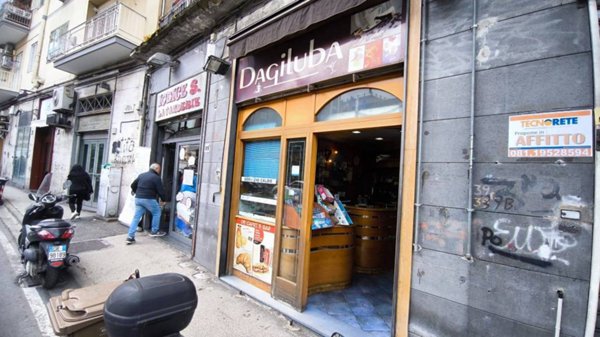 monolocale in vendita a Napoli in zona Arenella