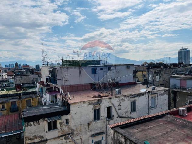 appartamento in vendita a Napoli in zona Montecalvario