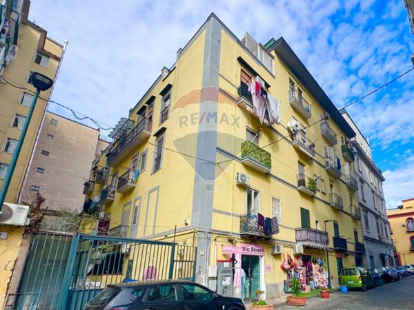 appartamento in vendita a Napoli in zona Fuorigrotta
