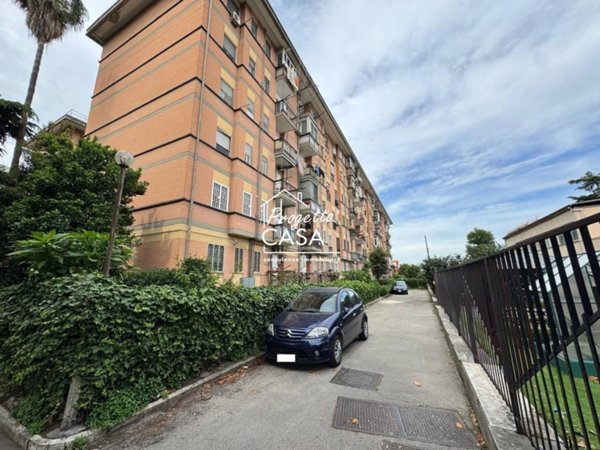 appartamento in vendita a Napoli in zona Marianella