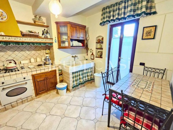 appartamento in vendita a Napoli in zona Chiaiano