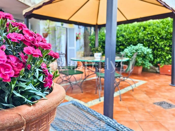 appartamento in vendita a Napoli in zona Camaldoli