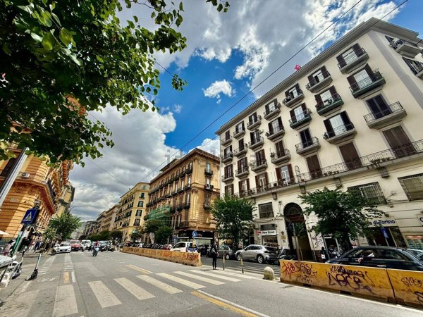 appartamento in vendita a Napoli in zona Pendino / San Giuseppe