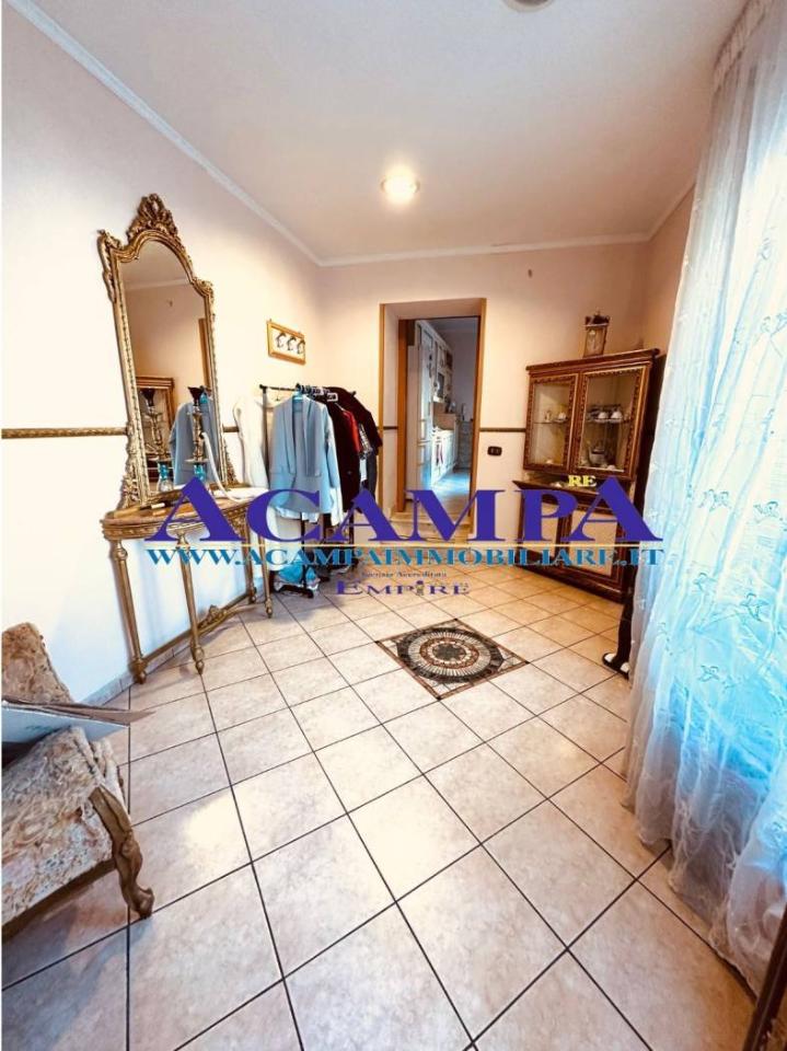 appartamento in vendita a Napoli in zona Miano