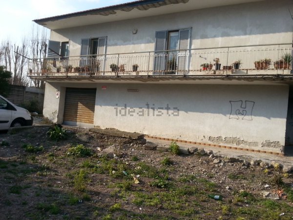 appartamento in vendita a Napoli in zona Bagnoli