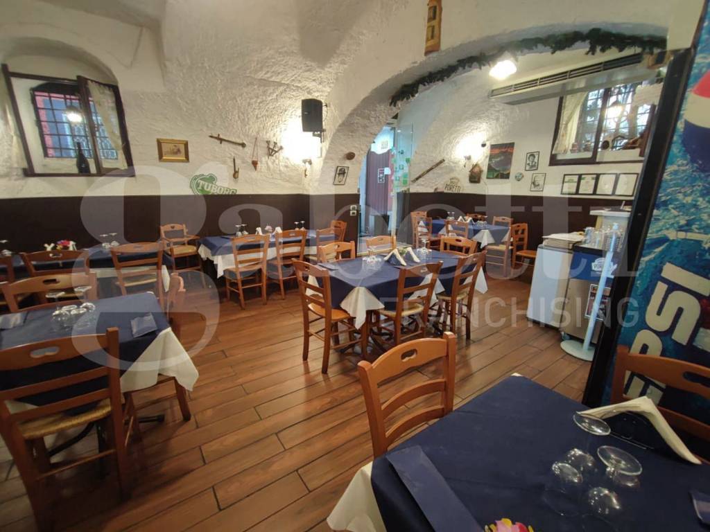negozio in vendita a Napoli
