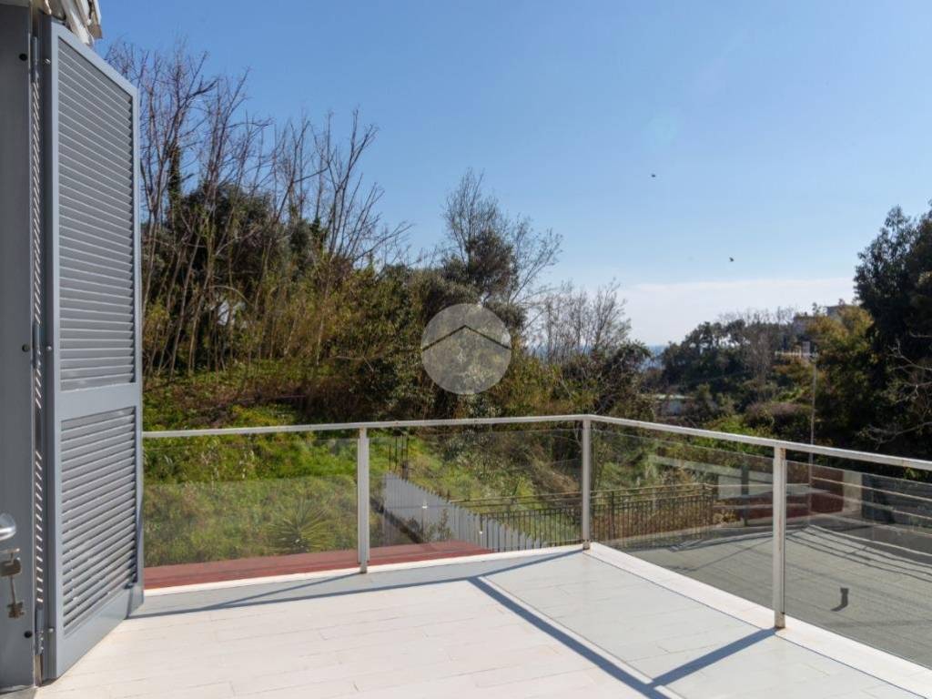 appartamento in vendita a Napoli in zona Posillipo