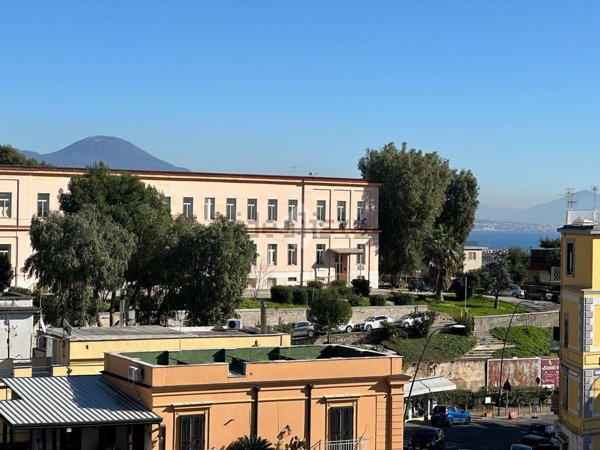 appartamento in vendita a Napoli in zona Posillipo