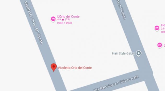 appartamento in vendita a Napoli in zona Mercato