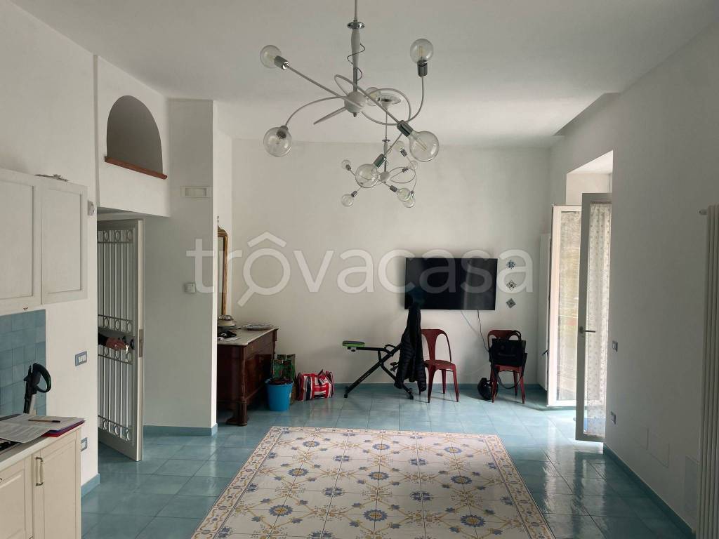 appartamento in vendita a Napoli in zona Stella