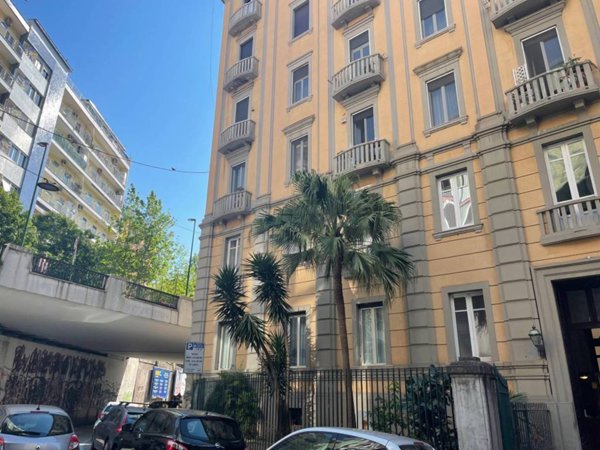 appartamento in vendita a Napoli in zona Vomero