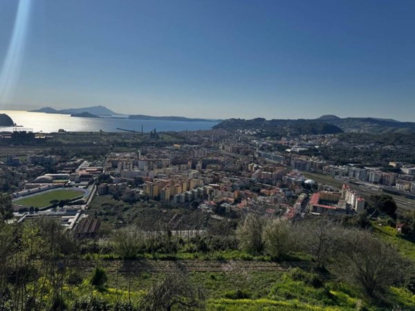 appartamento in vendita a Napoli in zona Posillipo