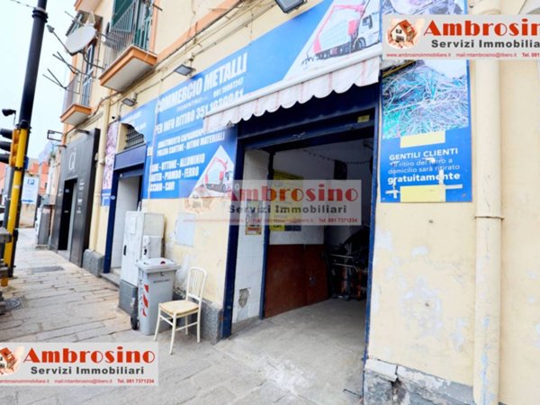 appartamento in vendita a Napoli in zona Poggioreale