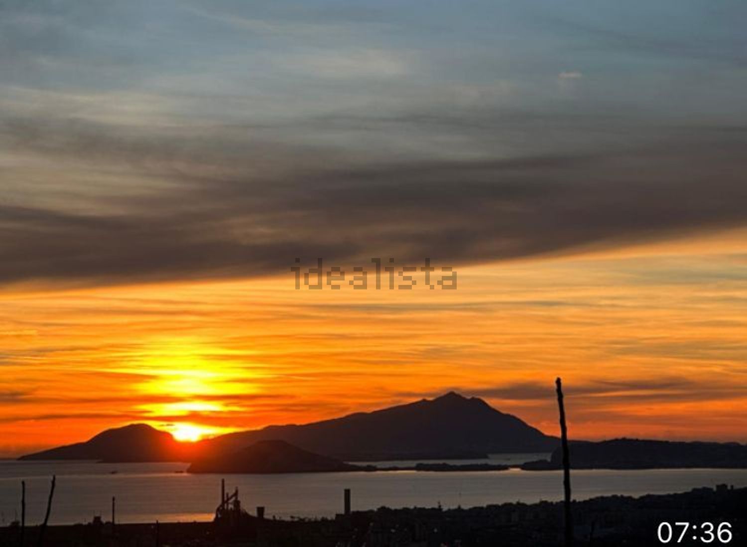 appartamento in vendita a Napoli in zona Chiaia