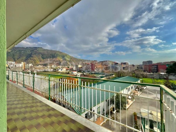appartamento in vendita a Napoli in zona Pianura