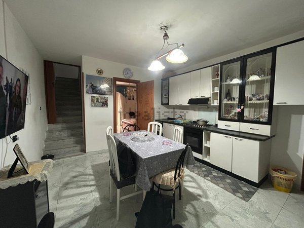 appartamento in vendita a Napoli in zona Pendino / San Giuseppe