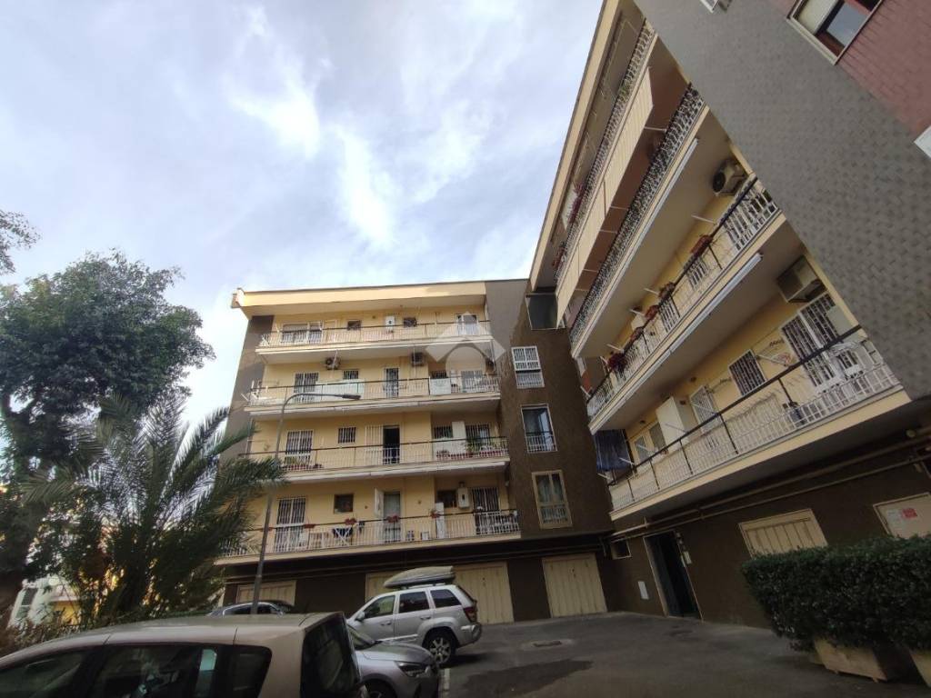 appartamento in vendita a Napoli in zona Capodimonte / Colli Aminei