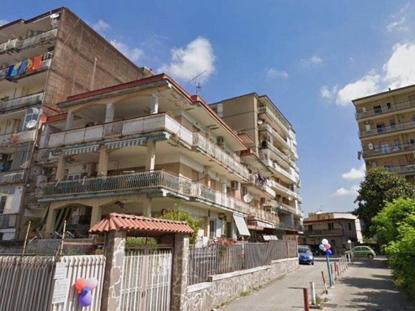 appartamento in vendita a Napoli in zona Pianura