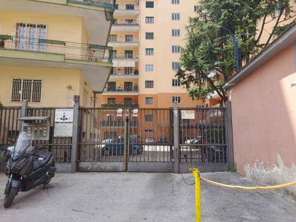 appartamento in vendita a Napoli in zona Camaldoli