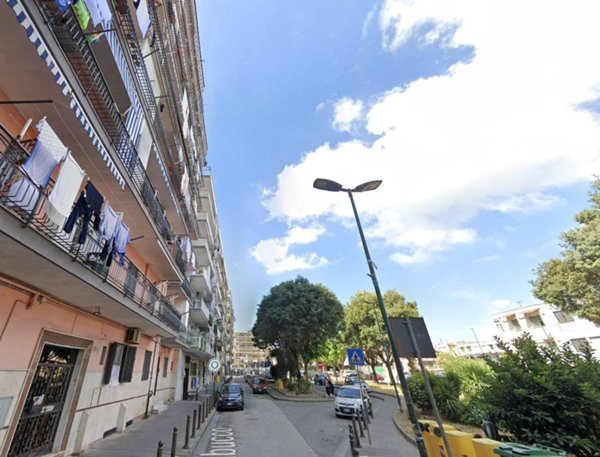 appartamento in vendita a Napoli in zona Pianura