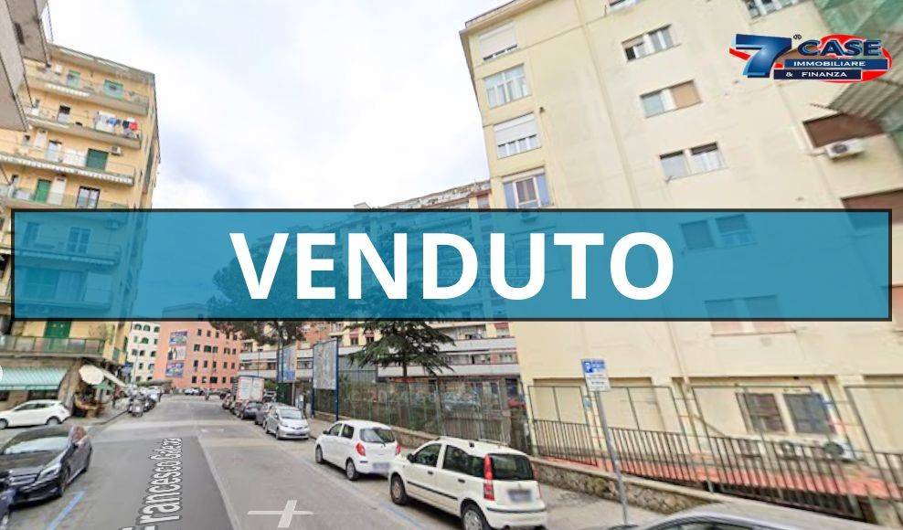appartamento in vendita a Napoli in zona Fuorigrotta