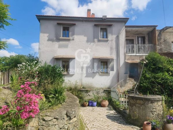 casa indipendente in vendita a Napoli in zona Chiaiano