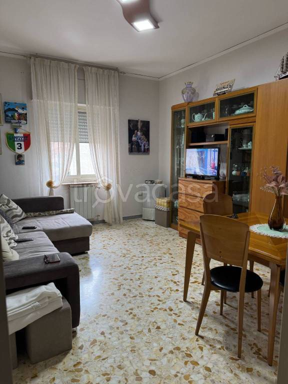 appartamento in vendita a Napoli in zona Ponticelli