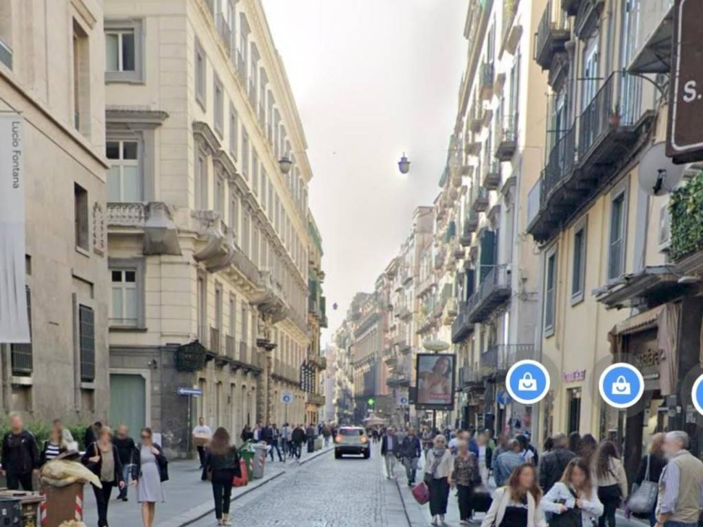 negozio in vendita a Napoli