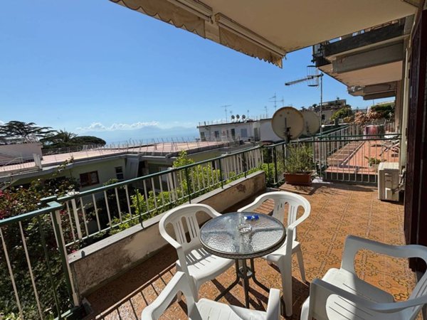 appartamento in vendita a Napoli in zona Posillipo