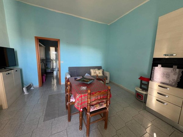 appartamento in vendita a Napoli in zona Secondigliano