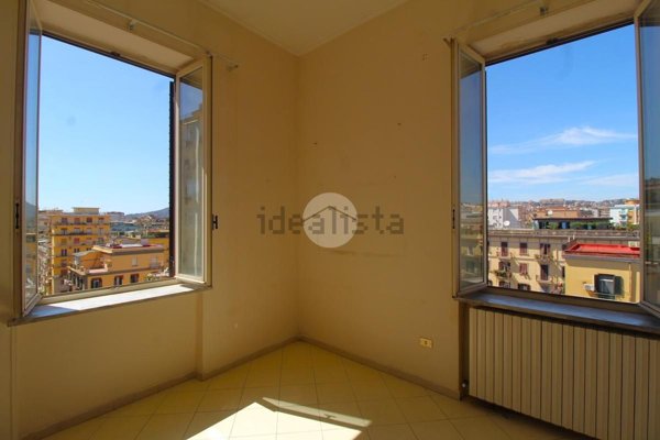 appartamento in vendita a Napoli in zona Vomero