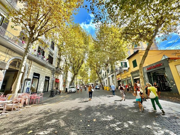 appartamento in vendita a Napoli in zona Vomero
