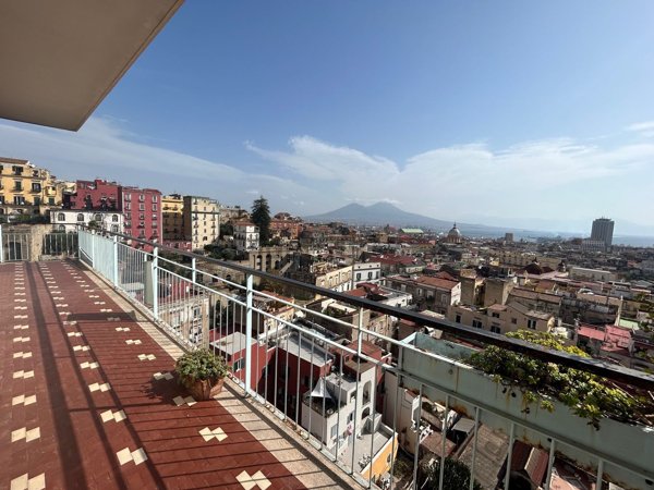 appartamento in vendita a Napoli