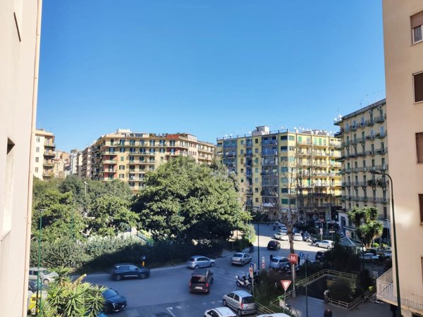 appartamento in vendita a Napoli in zona Arenella