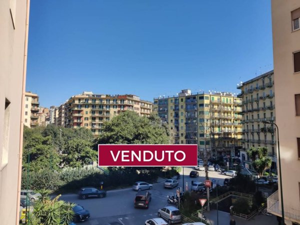 appartamento in vendita a Napoli in zona Arenella