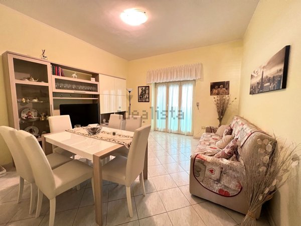 appartamento in vendita a Napoli in zona Poggioreale