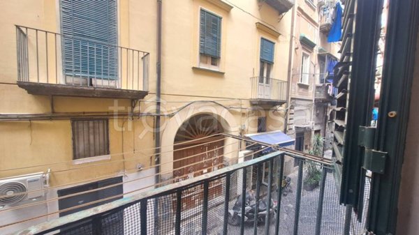 appartamento in vendita a Napoli in zona Stella