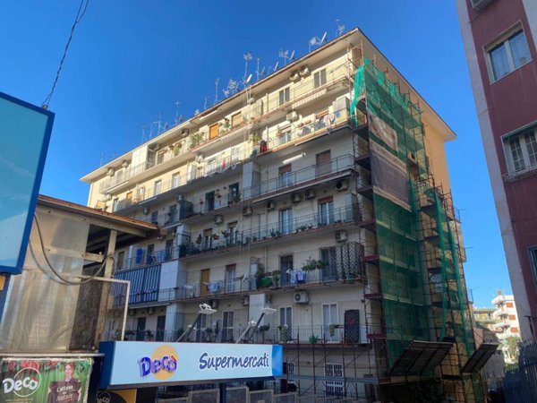 appartamento in vendita a Napoli in zona Fuorigrotta