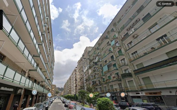 appartamento in vendita a Napoli in zona Fuorigrotta