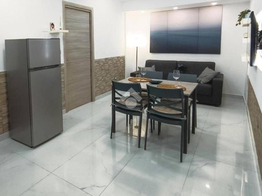 appartamento in vendita a Napoli