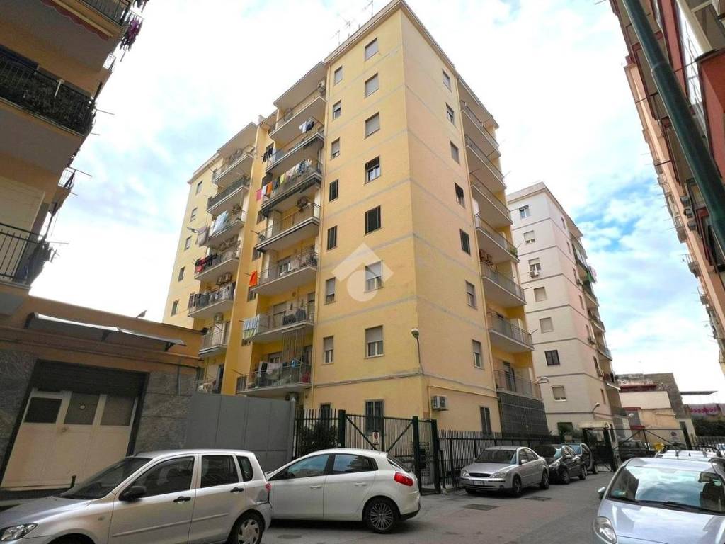 appartamento in vendita a Napoli in zona San Giovanni a Teduccio