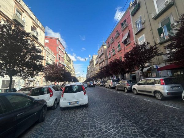 appartamento in vendita a Napoli